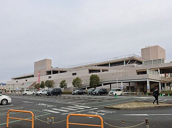 ロピア尾張旭店 徒歩1分。 80m
