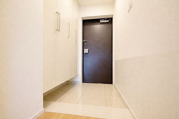 ◆シューズボックス付き♪※AI加工につき現況と異なります