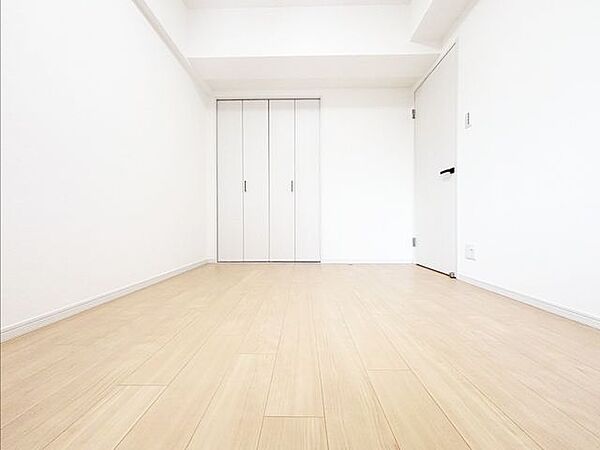 ◆R8年4月リフォーム完成♪◆クローゼット付き♪◆クロス貼替◆床張替