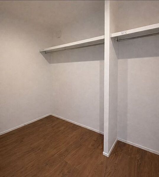 ◆ウォークインクローゼット付♪※AI加工画像につき、現況と異なります。