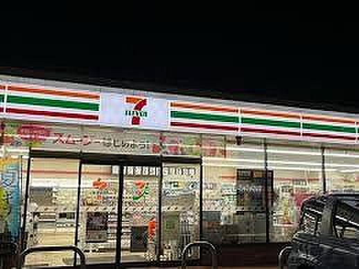 セブンイレブン名古屋茶屋が坂店 徒歩2分。 160m
