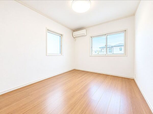◆全居室6帖以上◆全居室収納付※AI加工画像。現況と異なり、傷・破れ・シミ等があります。