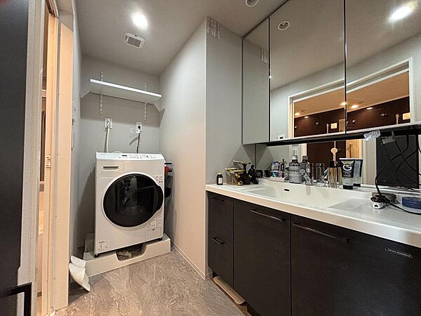 気に入った家具家電はご相談後、プレゼントいたします！