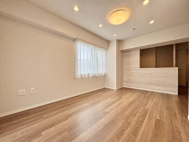 リビング/ダイニング 日商岩井新小岩マンション 2階/-