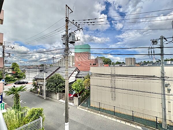開放的な眺望の角部屋！各室採光の明るい3LDKです。