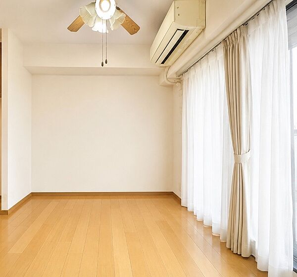日当たり良好な角部屋です。　サンライフ一之江の5階・3DKです。　CG加工を加えている為、実際と画像が異なります。
