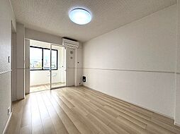 ファミリア長門石 103 1階1LDKのリビング/ダイニング