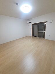 ラ　フローラ 104 1階ワンルームのリビング/ダイニング