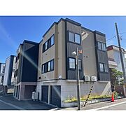 南郷18丁目駅より徒歩4分 3階 築22年4ヶ月の賃貸物件