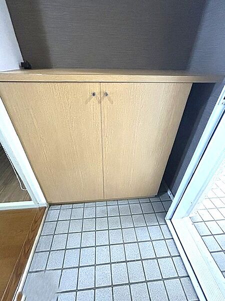 下駄箱あります