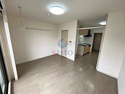 グランヴェール緑地 1階1Kのリビング/ダイニング