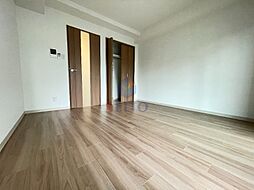 千葉・岸辺 8階1Kのリビング/ダイニング