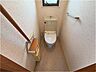 トイレ：二階トイレの写真です。