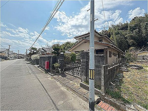 宅盤も良い感じに高く水害時の被害もありませんでした。