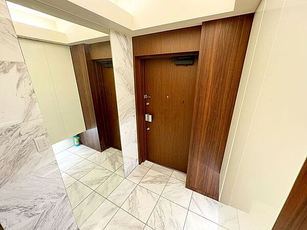 apartment 東京都中央区晴海５丁目
地図を見る