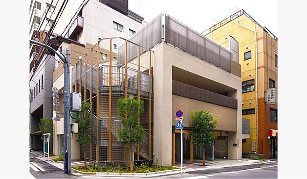中央区立人形町保育園 徒歩3分。 220m