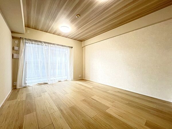 10帖ＬＤＫ・バルコニーに出られます