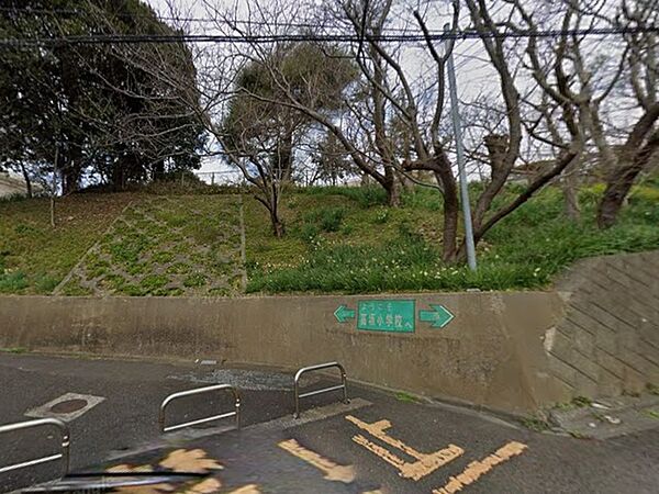 高坂小学校（887m）