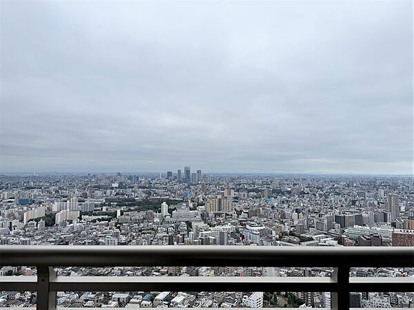 北向きバルコニーからの眺望