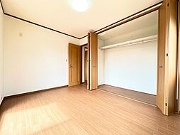 寝室の画像