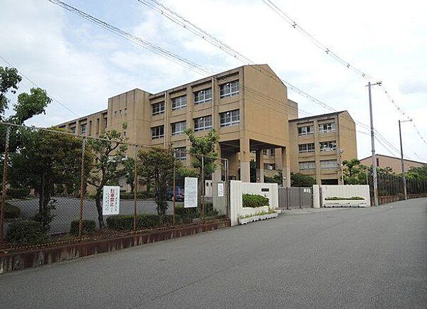 松原第七中学校 松原市立第七中学校 1640m