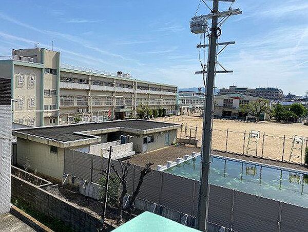 松原市立松原北小学校 970m