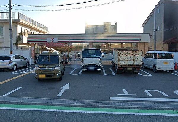 セブン-イレブン 藤井寺道明寺2丁目店 580m