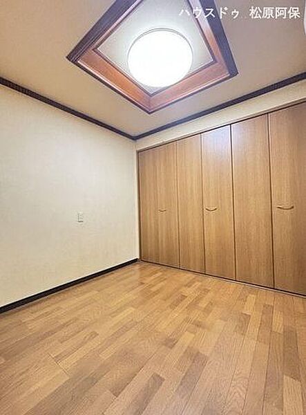 洋室