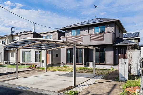 detached 茨城県稲敷郡阿見町大字荒川本郷
地図を見る