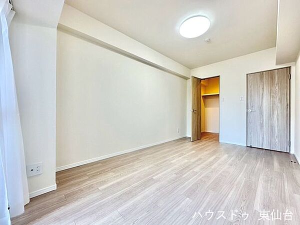 7.3帖主寝室に最適なゆとりある広さ。