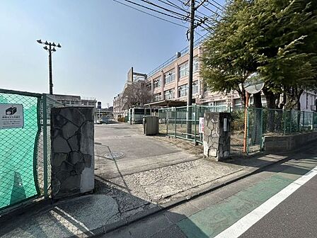 仙台市立長町小学校 940m