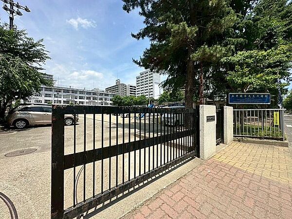 仙台市立立町小学校 150m