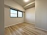 洋室：こちら4.6帖のお部屋になります！