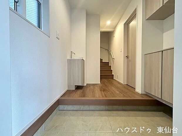 生活空間の隠れるおもてなしの玄関です♪