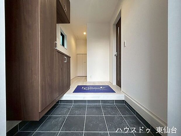 大容量のシューズボックスでたくさんの靴が収納できます◎