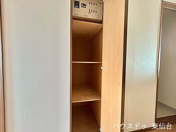空間を無駄なく使う、スマートな収納設計