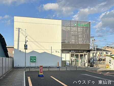 仙台銀行荒町支店 520m