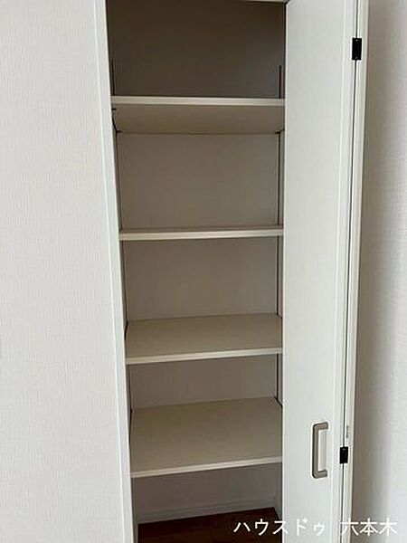 収納も豊富