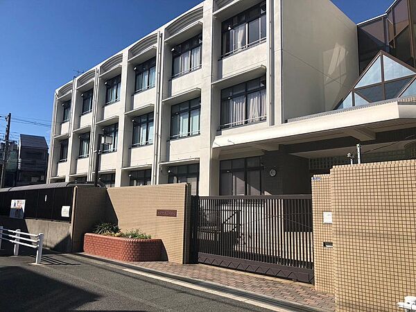 大阪市立大宮中学校