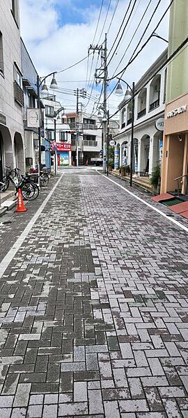 商店街まで至近
