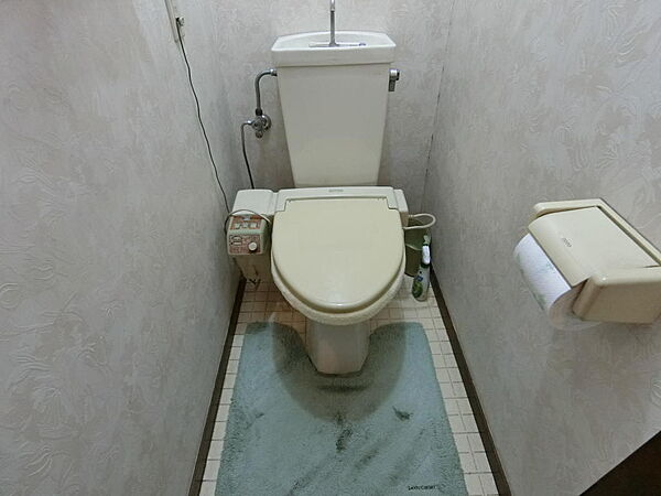 トイレを拡大表示