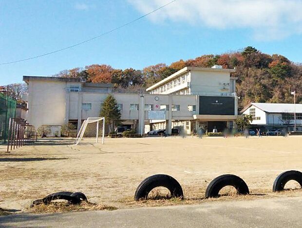 いわき市立小名浜第一中学校(1760m)