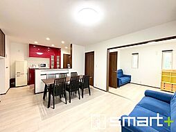 築浅中古　笠間市平町 6LDKのリビング/ダイニング