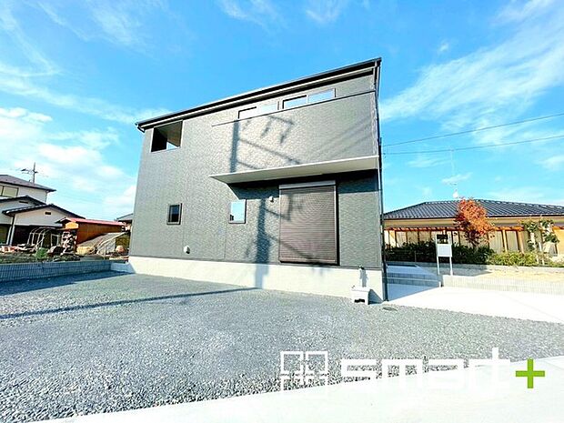 〜新規物件が誕生です〜 ・皆様お待たせいたしました。那珂市瓜連に新規物件が誕生いたしました。 ・このエリアでお探しの方は、まずはお気軽にお問い合わせくださいませ。お待ちしております。 