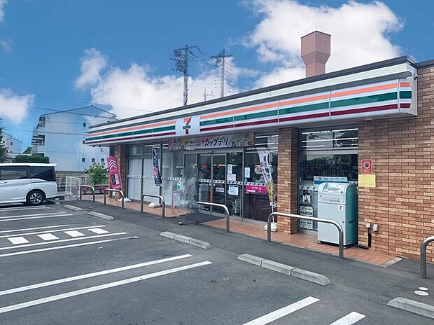 セブンイレブン水戸（850m）