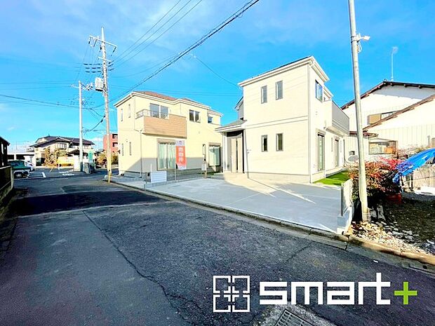 〜閑静な住宅街の立地〜 ・周辺は閑静な住宅街となっておりますので、静かな暮らしをご実現いただけます。 ・前面道路の交通量も多くないので、小さなお子様がいるご家庭でもご安心ですね。 