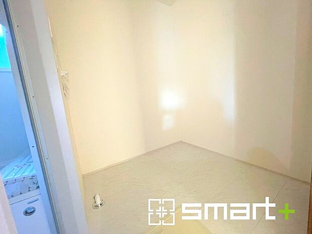 ~独立型のランドリースペース~ ・意外とリネンスペースがある物件は少ないので、ぜひ現地でその魅力をご確認ください。