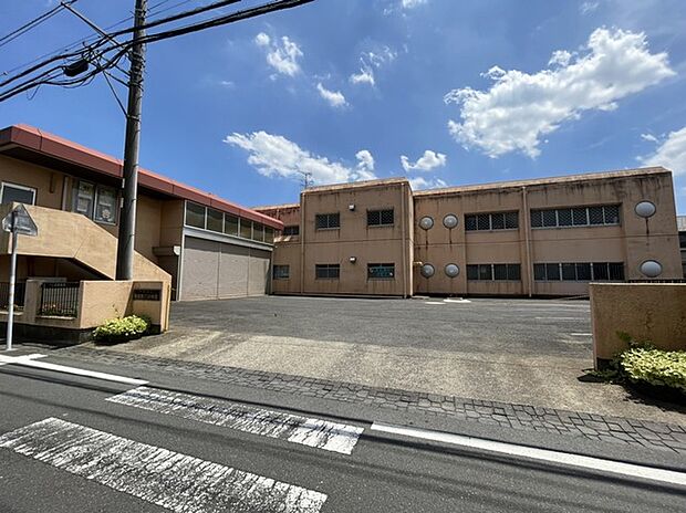 勝田第二幼稚園(1300m)