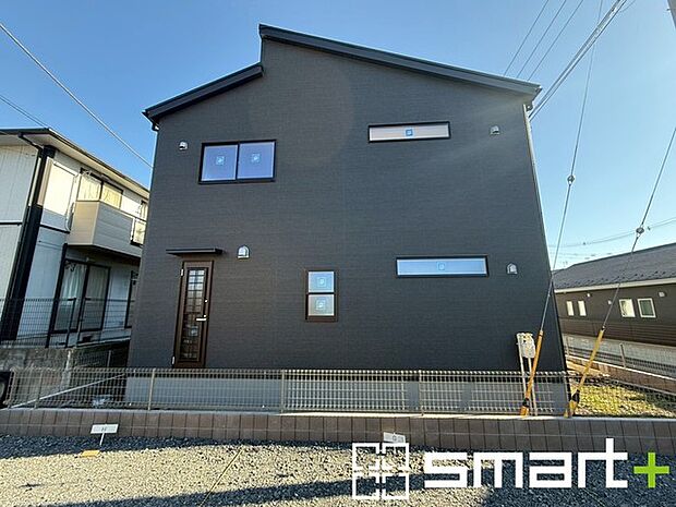 〜国が認めた長期優良住宅〜 ・名の通り長期に亘り優れた性能が持続する長期優良住宅。 ・税制面での優遇などもございます。詳細は担当までお気軽にお問い合わせくださいませ。