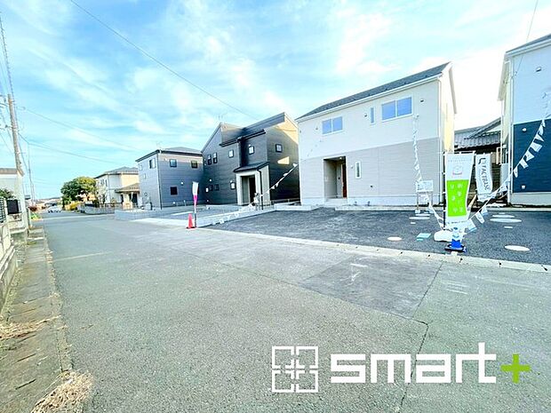 〜周辺環境もご案内いたします〜 ・建物自体ももちろん大切ですが、暮らしていく上でとても大切な周辺環境。 ・ご見学時に周辺環境も併せてご案内させていただきますので、お気軽にご相談ください。 